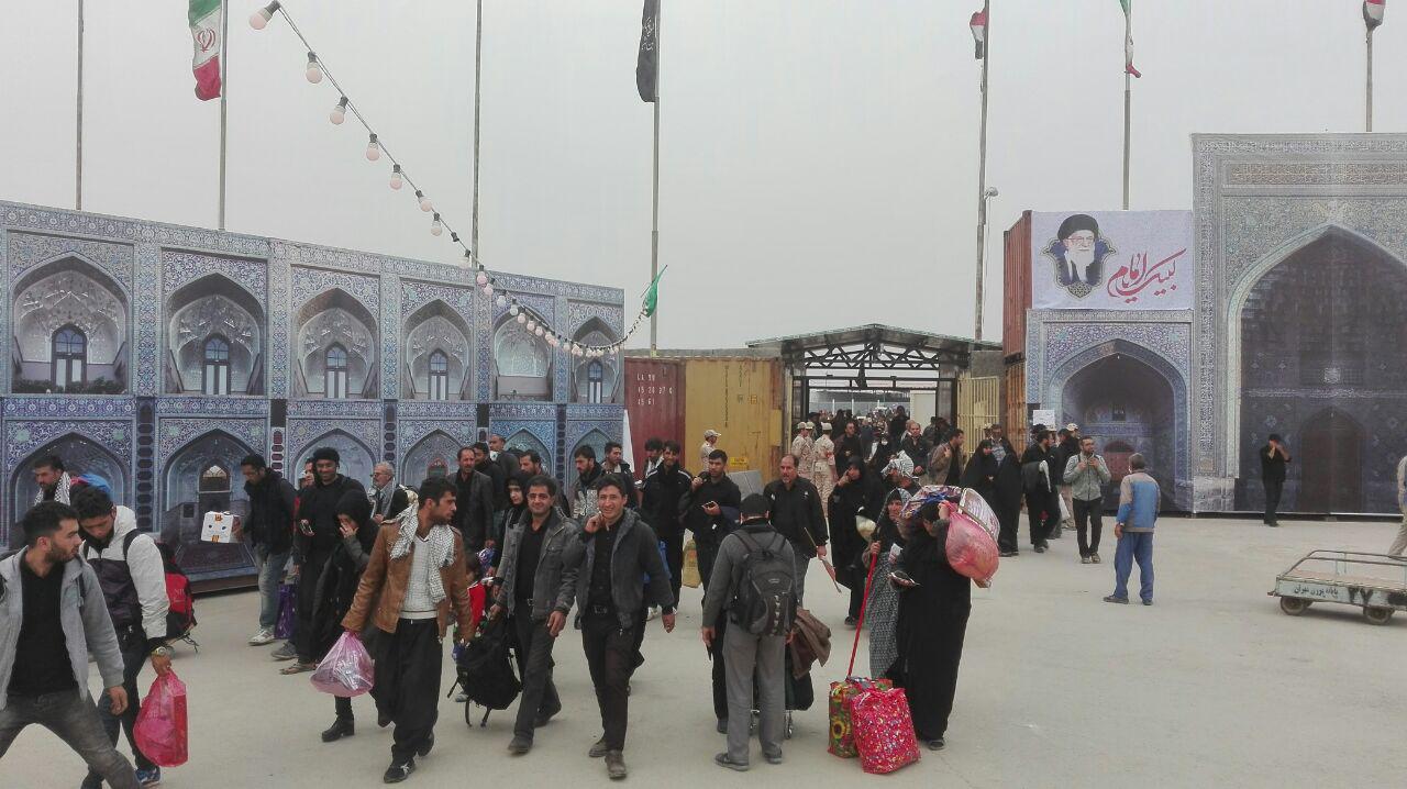 بازگشت بیش از  143 هزار زائر از مرز مهران در روز اربعین