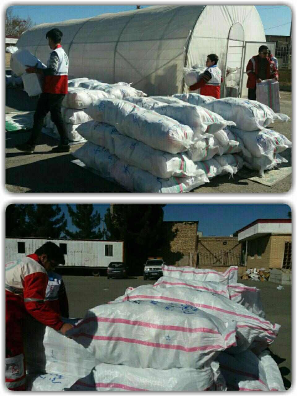 ارسال چهارمین محموله کمکهای مردم نیشابور به مناطق زلزله زده
