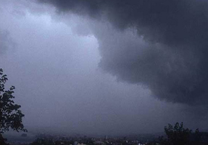 ورود سامانه بارشی از غرب کشور