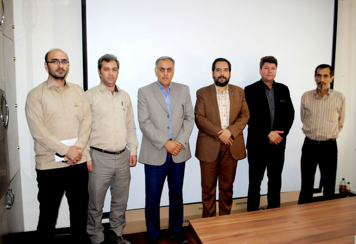 امضای تفاهم نامه همکاری بین دانشگاه آزاد اسلامی واحد ایذه و سد کارون سه