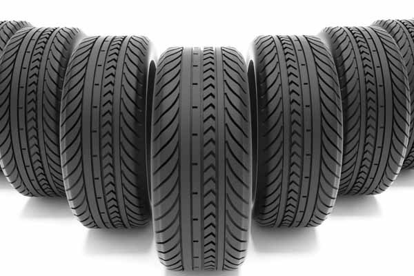 کشف محموله لاستیک قاچاق