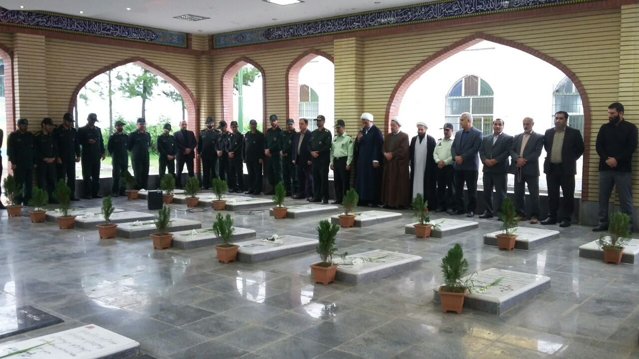 گلباران مزار شهدا