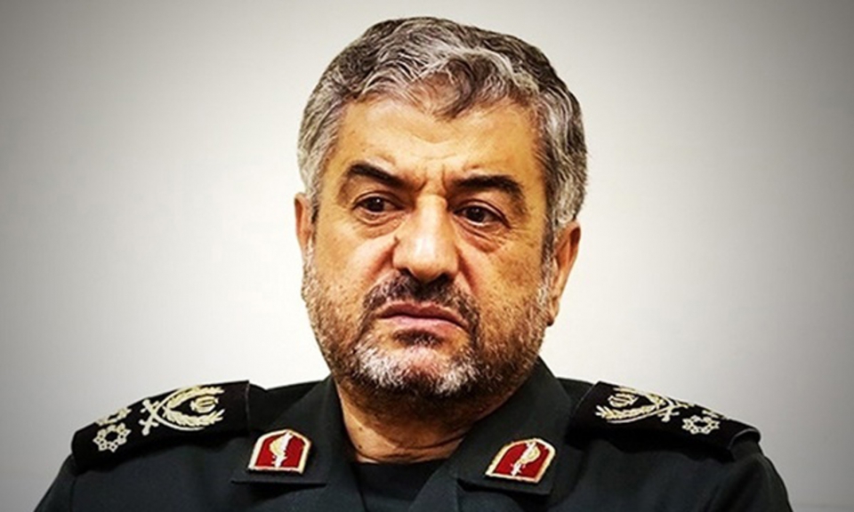 فرمانده سپاه : فتح الفتوح انقلاب اسلامی، ساخت انسان های صالح است