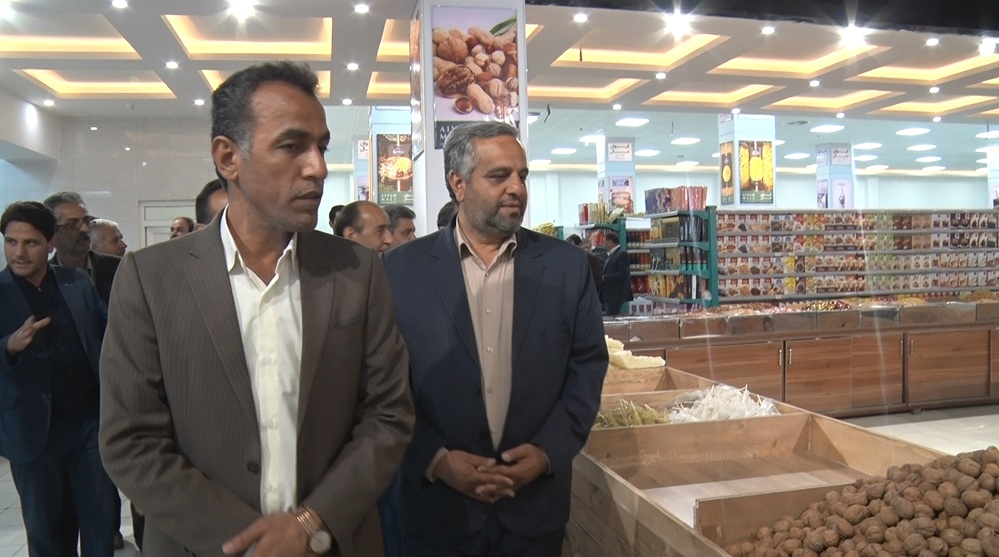 افتتاح مجموعه فروشگاهی ایوان مال در میبد افتتاح مجموعه فروشگاهی ایوان مال در میبد