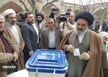 جلوه هایی از حضور