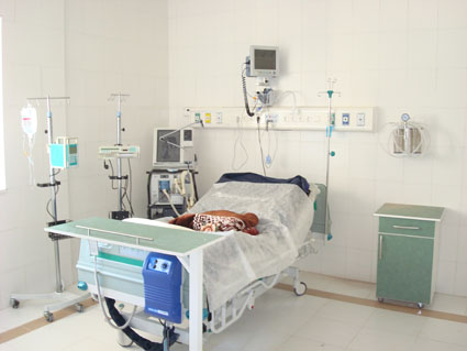 اولین بیمارستان 