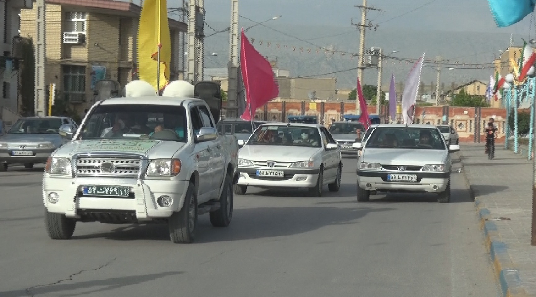 برگزاری سرود خیابانی کاروان امیددر شهر سوق و دهدشت