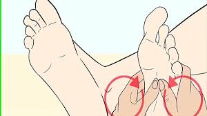 ماساژ پاها قبل از خواب چه فوایدی دارد ؟