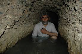 لایروبی شدن قنات های تایباد