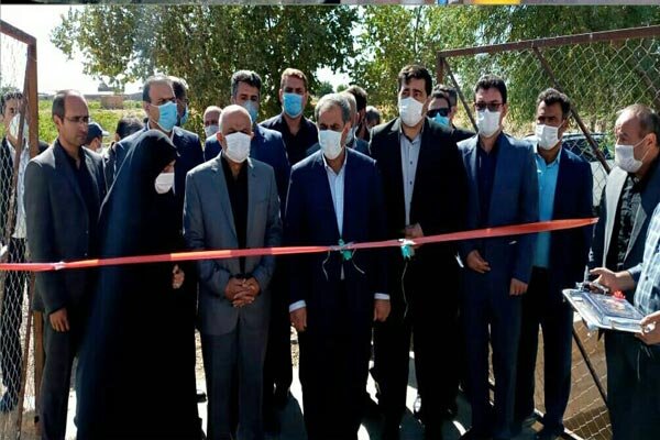 بهره&zwnj;برداری از یک طرح کشاورزی در تاکستان