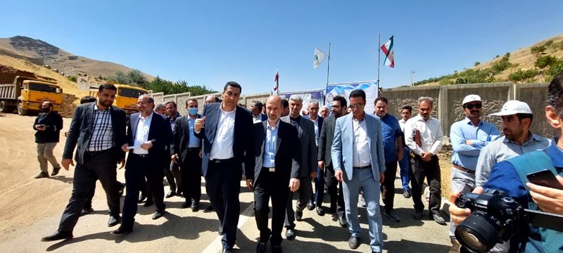 بازدید وزیر نیرو از تصفیهخانه فاضلاب سنندج بازدید وزیر نیرو از تصفیهخانه فاضلاب سنندج