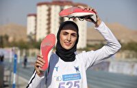 قهرمانی محمودی با شکستن رکورد ملی ۴۰۰متر با مانع بانوان ایران