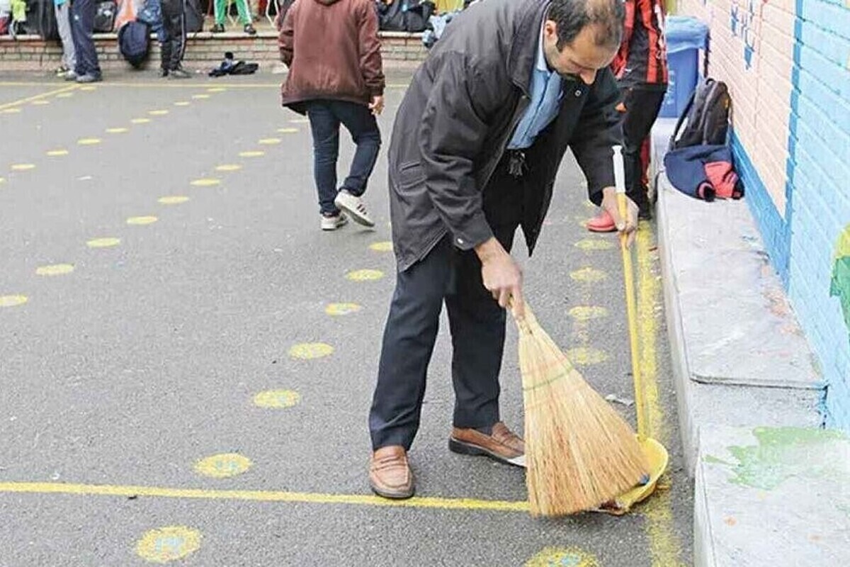 مطالبه اصلاح حقوق و مزایای خدمتگزاران مدارس