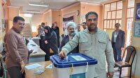 حضور مردم آذربایجان غربی درپای صندوق های رای