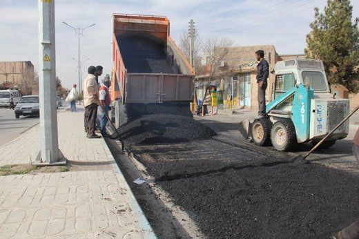 اجرای طرح‌های عمرانی شهر نقاب برای تامین امکانات شهری برای جمعیت مهاجر