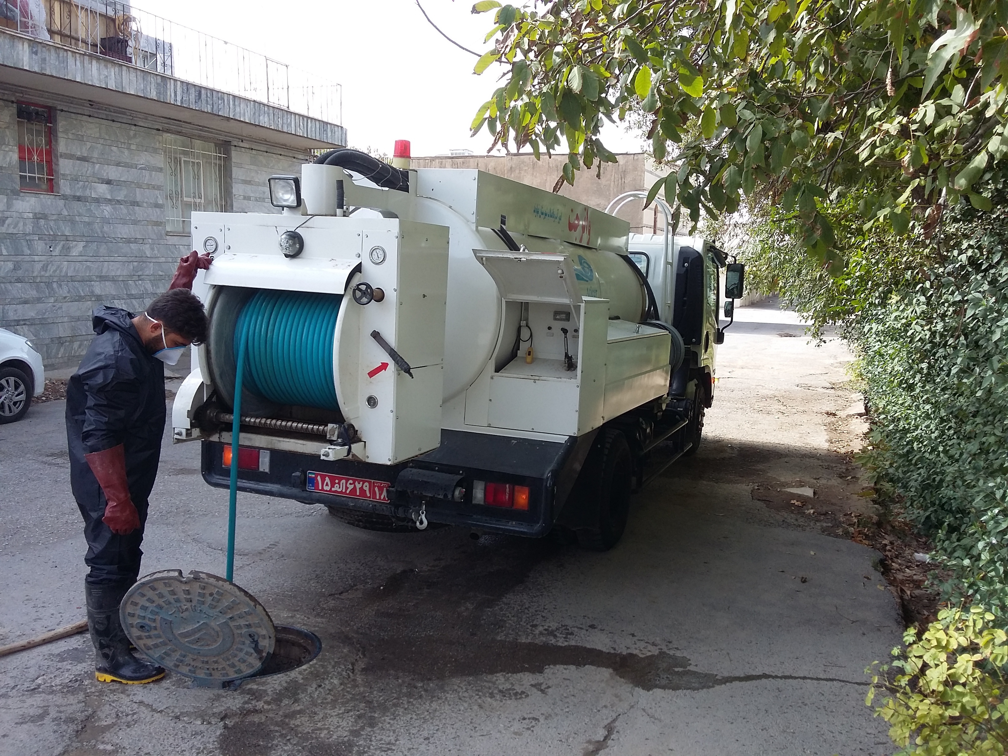 رفع ۴ هزار و ۲۱۸ مورد انسداد شبکه و خطوط فاضلاب در استان همدان