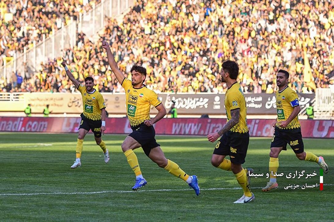 لیگ برتر فوتبال / سپاهان - پرسپولیس