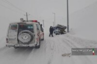 امدادرسانی به ۵۴۰ نفر در برف و کولاک جاده خلخال-اسالم