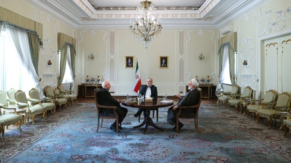 برگزاری نشست سران قوا به میزبانی رئیس جمهور