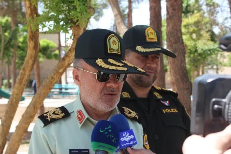 انهدام ۲ باند زورگیری و موبایل قاپی در یزد