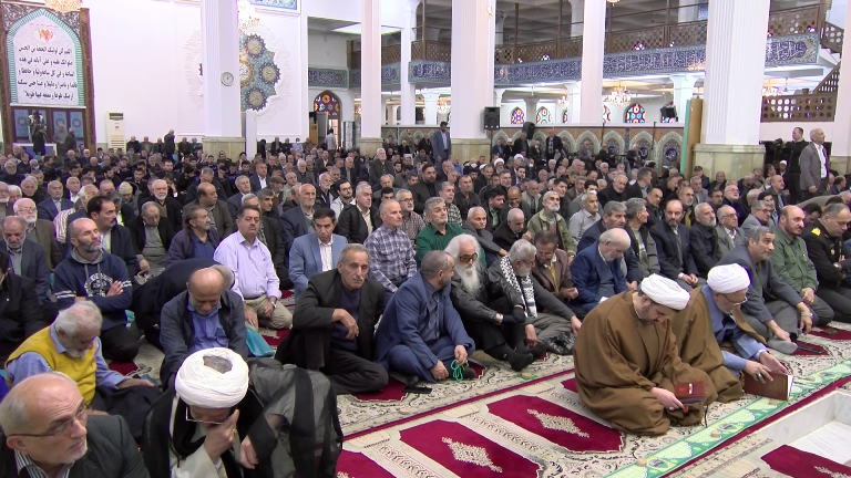 لزوم تلاش بیش از پیش مسئولان برای رفع مشکلات معیشتی مردم