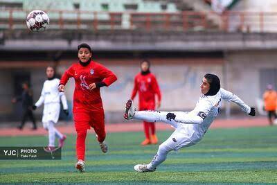 شکست نماینده کردستان در لیگ برتر فوتبال بانوان شکست نماینده کردستان در لیگ برتر فوتبال بانوان