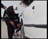 مهارت بستن زنجیر چرخ در جاده برفی