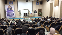 برگزاری کارگاه آموزشی تحکیم بنیان خانواده برای زوج‌های جوان در همدان 