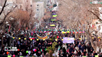 ۲۲ بهمن نماد وحدت و اقتدار ملت ایران