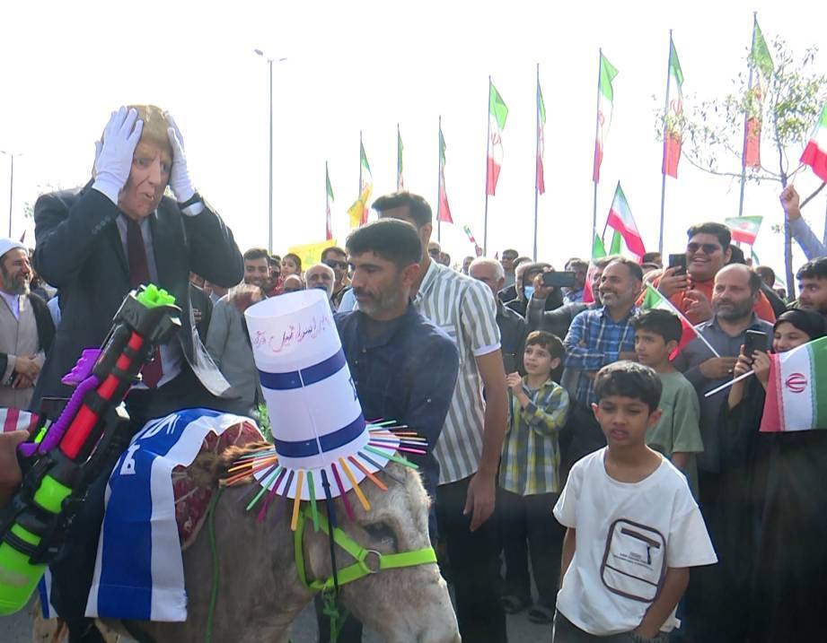 جلوه‌های ویژه راهپیمایی هرمزگان