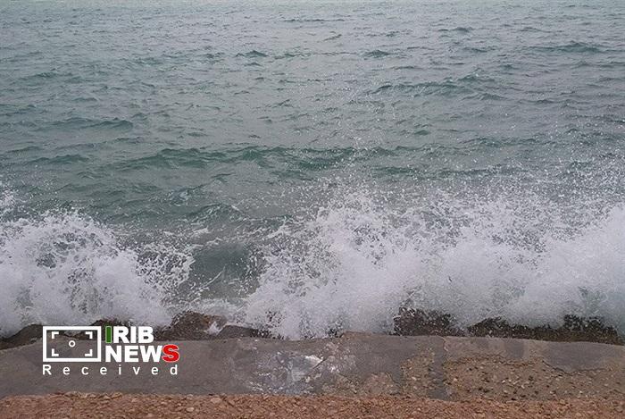 افزایش سرعت باد جنوب شرقی و متلاطم شدن دریا در سواحل، ۲۳ بهمن