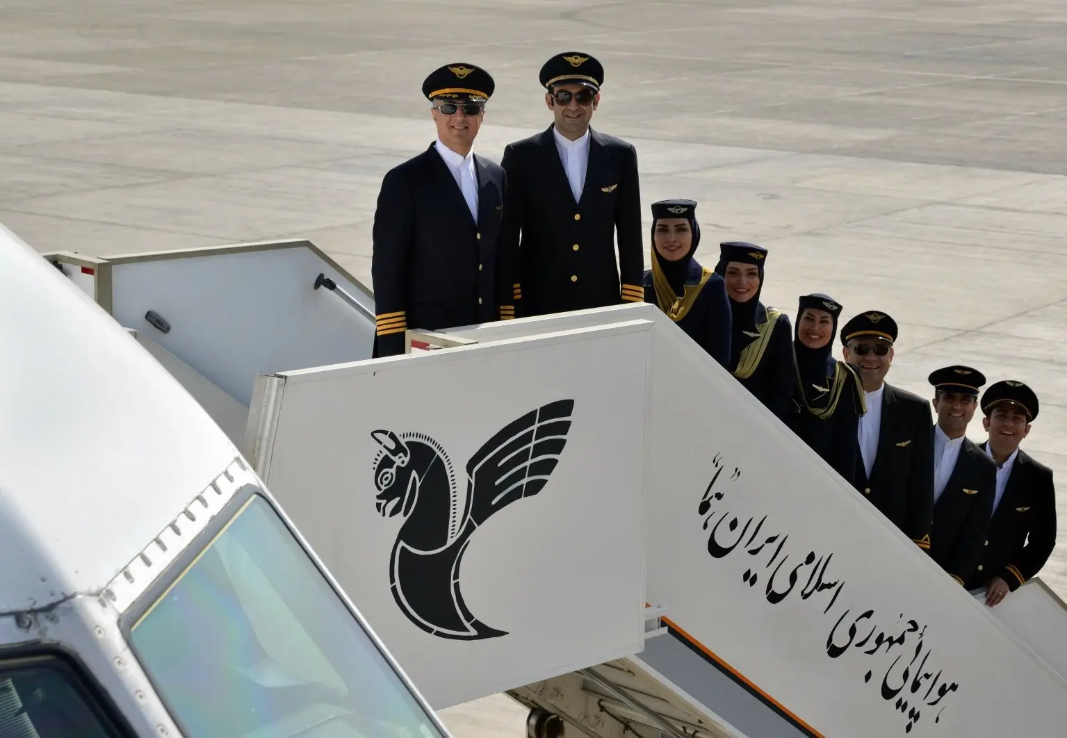 برگزاری دورههای آزاد آموزش مهمانداری هواپیمایی جمهوری اسلامی ایران برگزاری دورههای آزاد آموزش مهمانداری هواپیمایی جمهوری اسلامی ایران