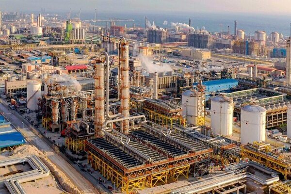 توسعه پتروپالایشگاه‌ها، کلید حفظ پایداری تولید در دهه آینده