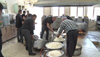 پخت غذای نذری در فرادنبه