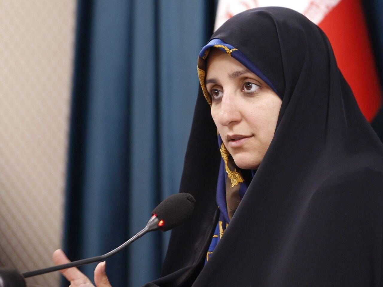 دولت به دنبال بهرهمندی از ظرفیتهای زنان در استخدام است دولت به دنبال بهرهمندی از ظرفیتهای زنان در استخدام است