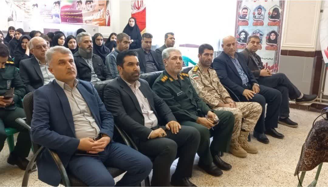 برگزاری یادواره شهدا در اشنویه 