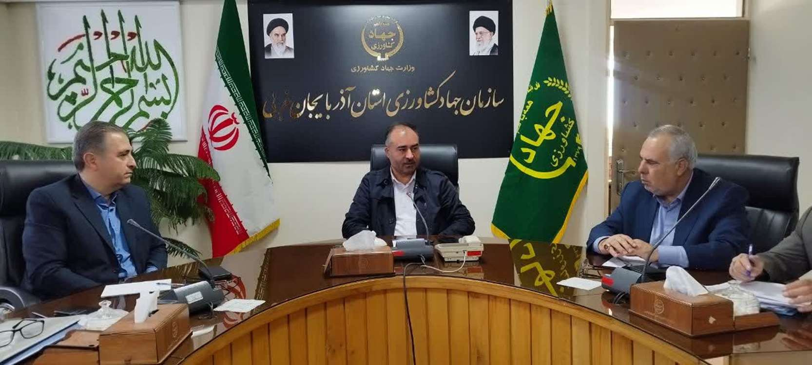 طرح رشد تولید در دامداریهای روستایی در آذربایجانغربی اجرا میشود طرح رشد تولید در دامداریهای روستایی در آذربایجانغربی اجرا میشود