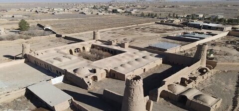مرمت عمارت برج یزدان‌آباد شهرستان زرند