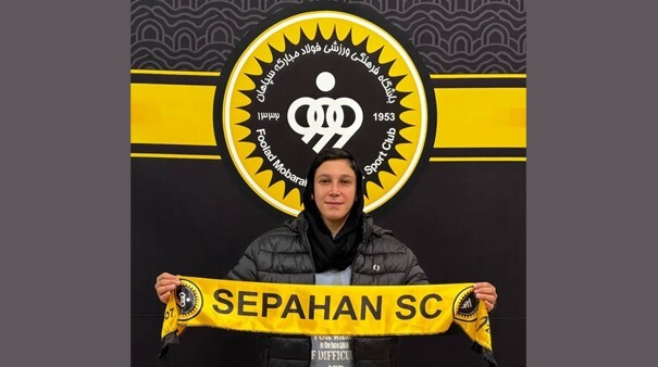نیکخواه در تیم فوتبال بانوان سپاهان