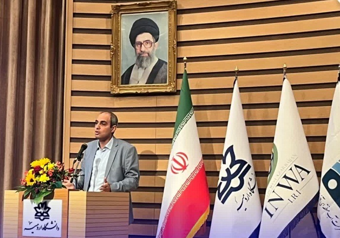 احیای دریاچه ارومیه نیازمند مدیریت علمی منابع آب و اصلاح الگوی کشت است احیای دریاچه ارومیه نیازمند مدیریت علمی منابع آب و اصلاح الگوی کشت است