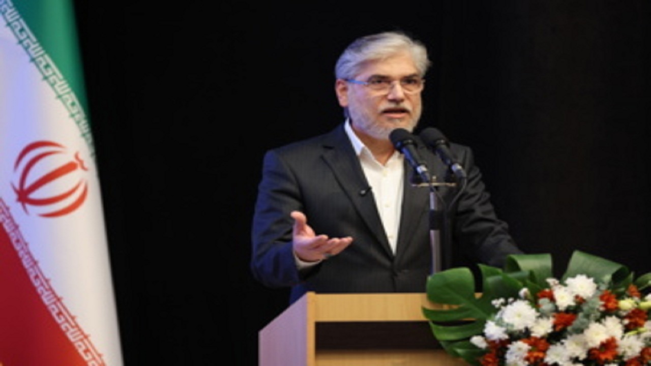 تاکید وزیر علوم بر نقش دانشگاه‌ها در حل مسائل کشور