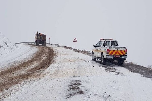 بارش برف در ۱۹ محور شریانی استان مرکزی
