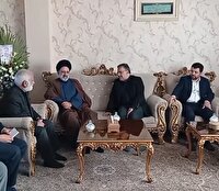 دیدار نماینده ولی فقیه در بنیاد شهید با خانواده شهدا در قروه
