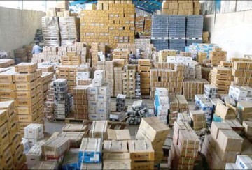 تاکید بر سرعت در تعیین تکلیف کالا‌های انباشته شده در خوزستان