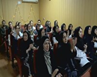 تجلیل از ماماهای بیمارستان کوثر به مناسبت روز جهانی ماما