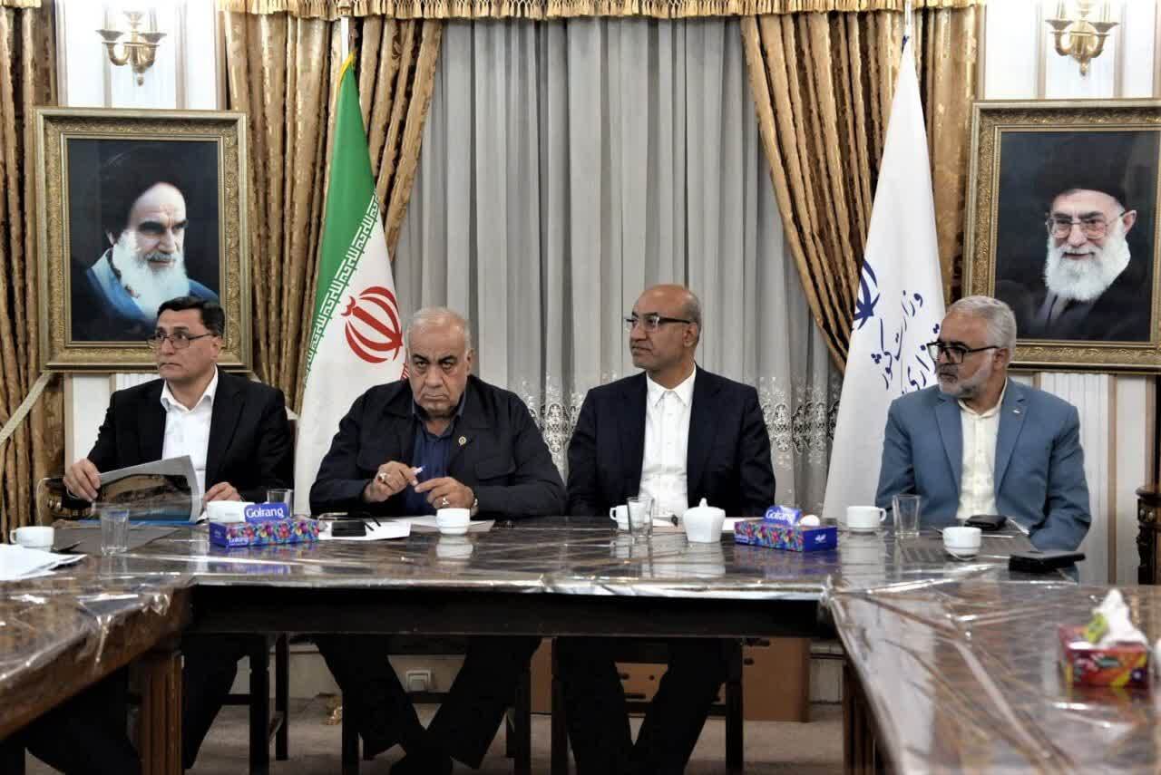 جریان نقدینگی مستمر برای پروژههای کرمانشاه ضروری است جریان نقدینگی مستمر برای پروژههای کرمانشاه ضروری است