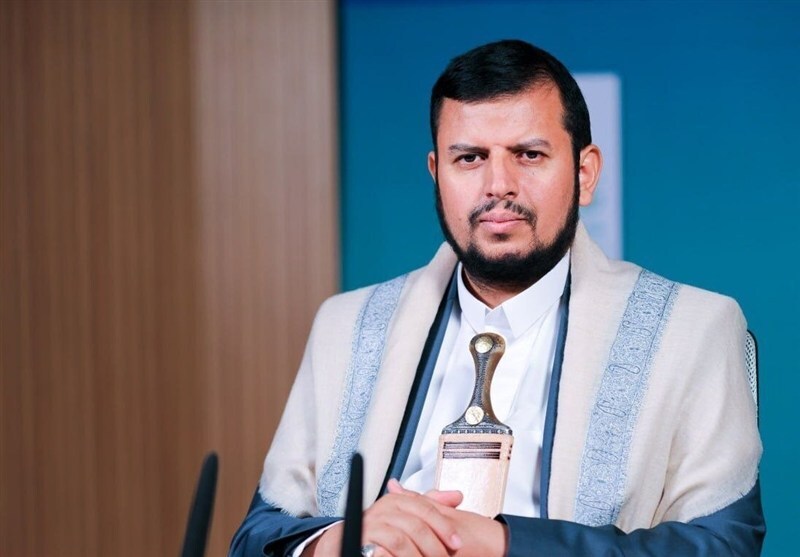 تمجید رهبر یمن از پیروزی بزرگ ایران در مقابل طاغوت زمان