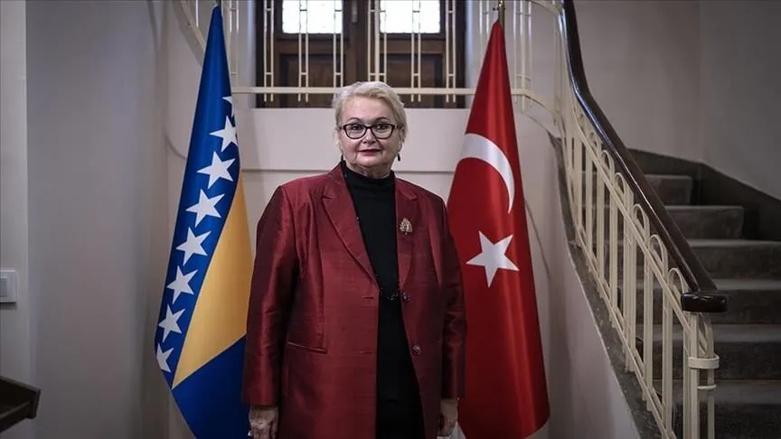 انتقاد وزیرخارجه سابق بوسنی از عملکرد دولت درقبال تشیع رهبری انتقاد وزیرخارجه سابق بوسنی از عملکرد دولت درقبال تشیع رهبری