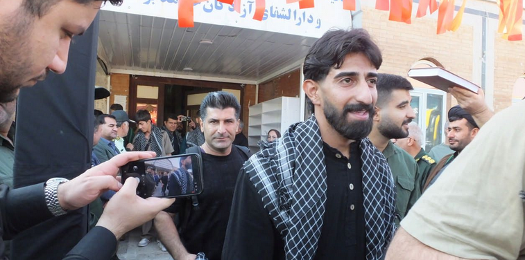 کاروان رهبر شهید از دوگنبدان راهی تهران شد