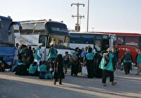 مهمانان افغانستانی مراسم وداع با رهبر شهید وارد ایران شدند